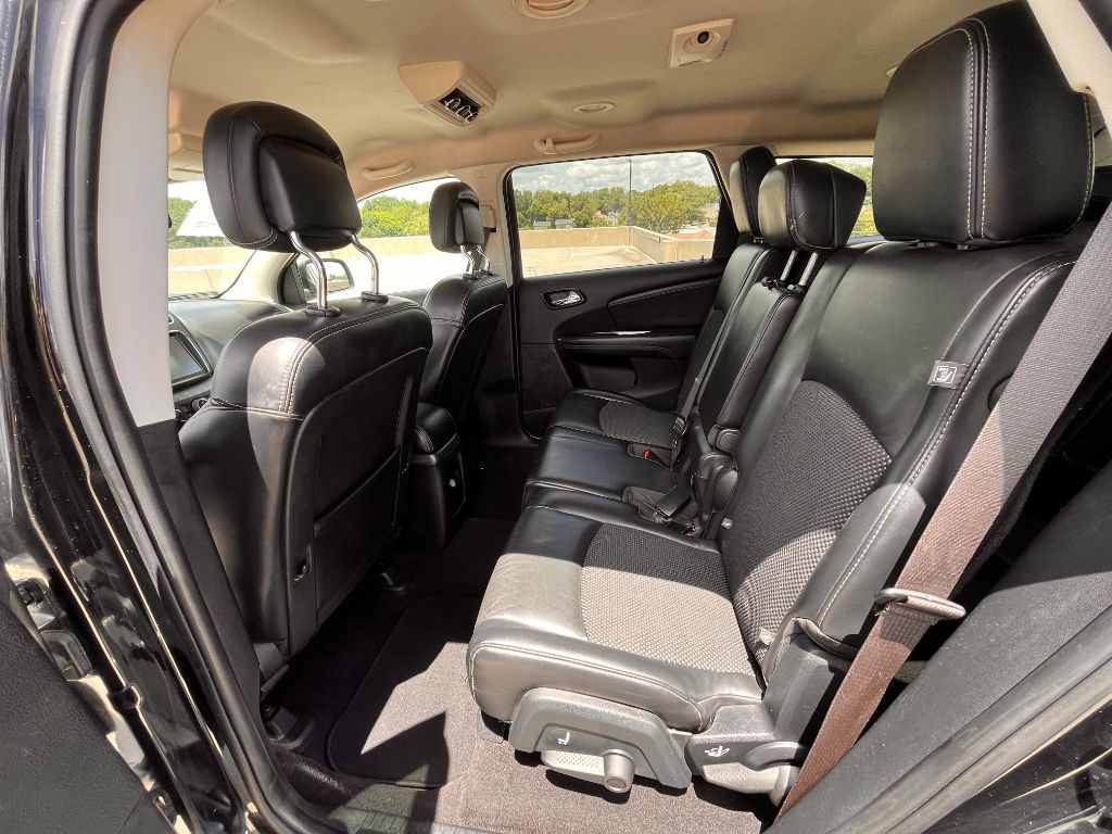 2017 Dodge Journey Crossroad Plus - Photo 10